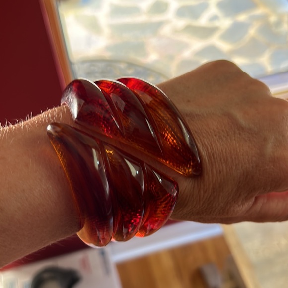 Rare,1950/ 60s Design / stamped JO West Germany Lucite Bangle Bypass Bracelet - Picture 4 of 7